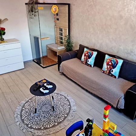 City Center Privat-Sauna Familyconcept 雅西 外观 照片