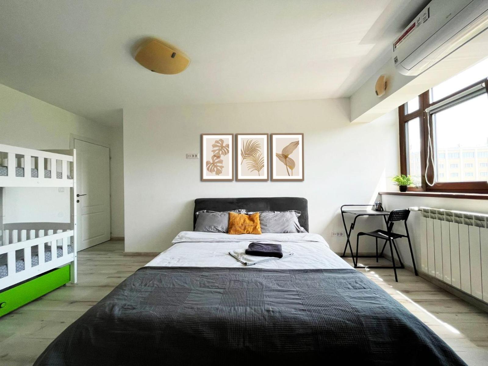 City Center Privat-Sauna Familyconcept 雅西 外观 照片