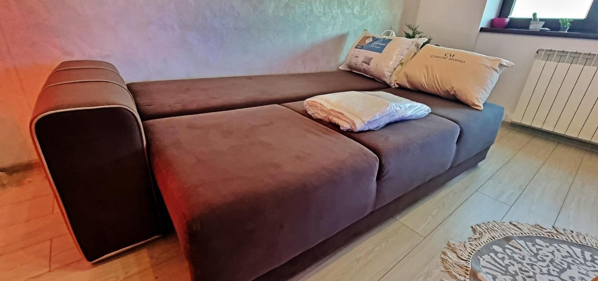 City Center Privat-Sauna Familyconcept 雅西 外观 照片